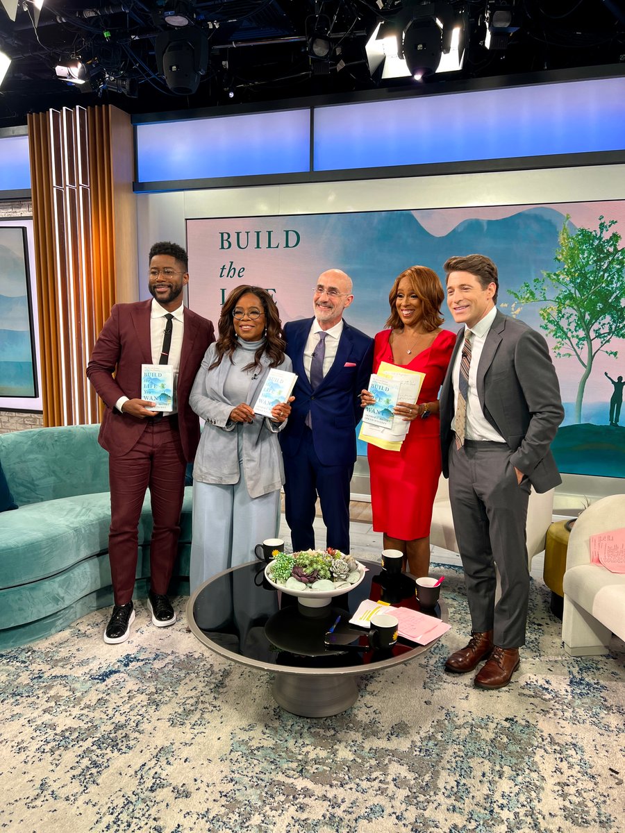 Arthur and Oprah with the cast of CBS Morning