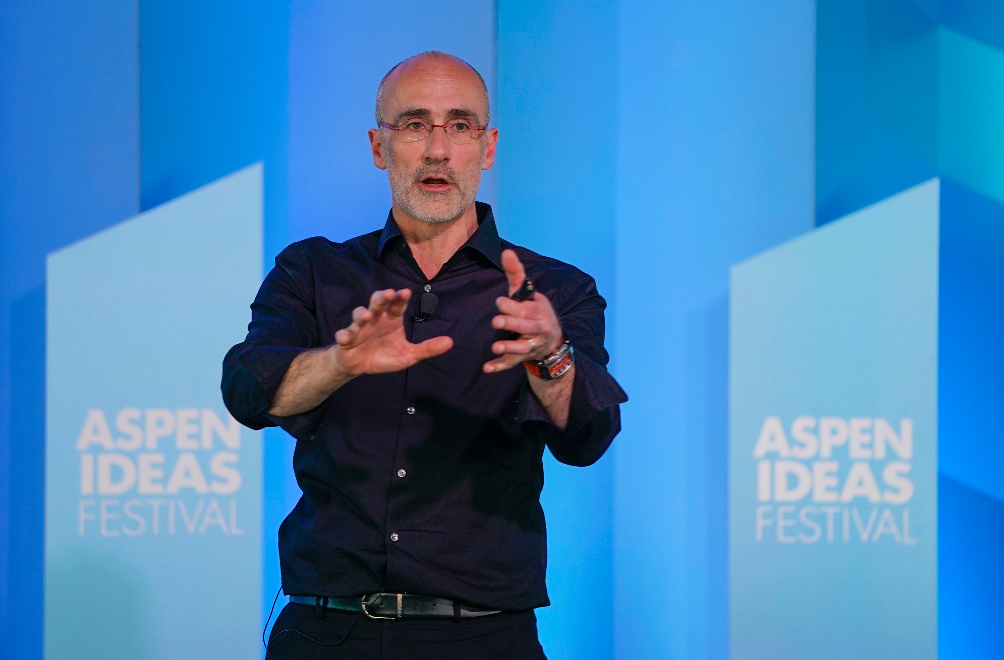 motivational-speaker-Arthur-Brooks